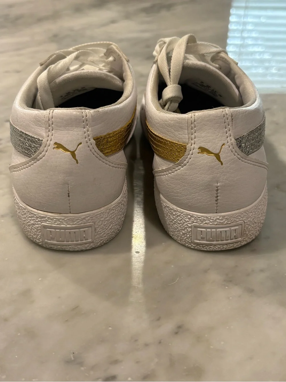 PUMA Basket Platform White Gold Silver Metallic Sneakers Mismatched - Womens 8.5